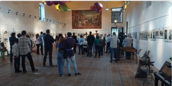 Valdepeñas celebra la Noche de los Museos con gran exito. Lanzamiento del Tren del Vino