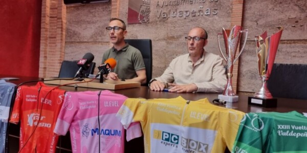 Valdepeñas vibra con la XXIII Vuelta Ciclista Memorial Alberto Ramírez López